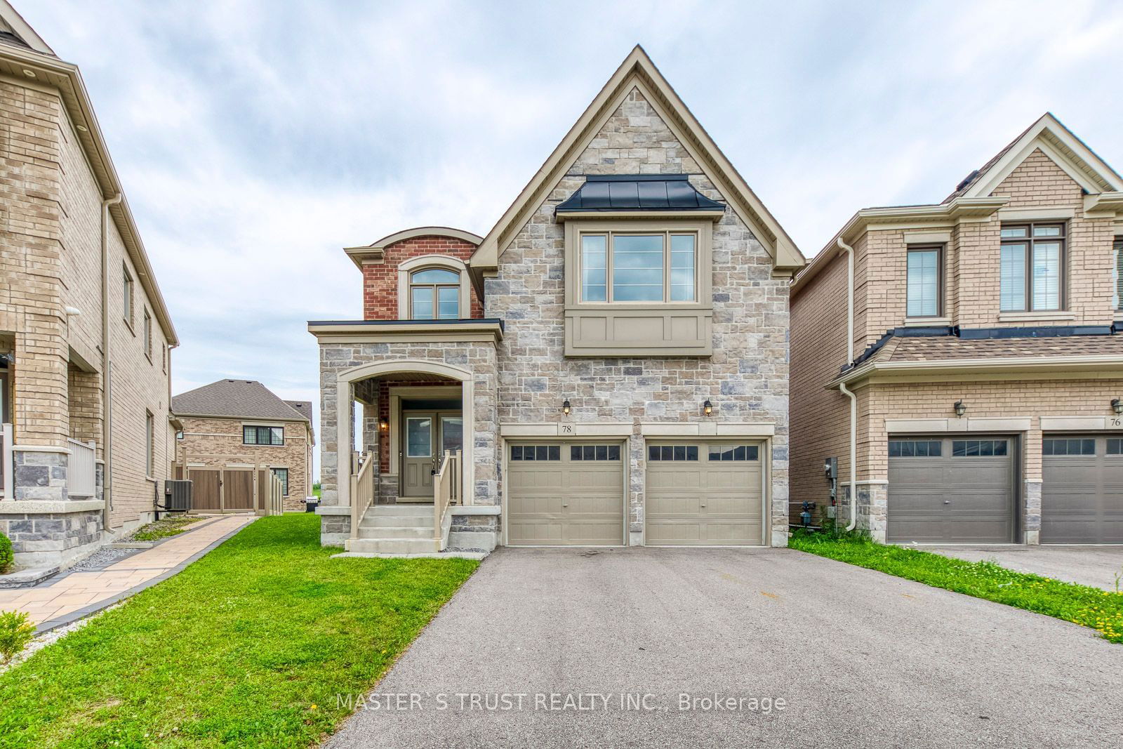 Detached House for sale at 78 Tesla Crescent, East Gwillimbury, Holland Landing, L9N 0T3 - MLS: N11948917