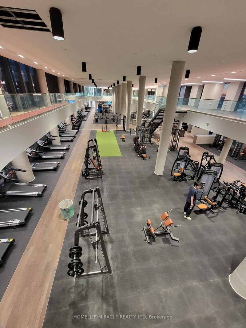 3907 - 7890 Jane St, Vaughan, L4K 0H9 | Image 3