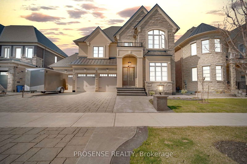 home for lease on 32 Rolling Green Court