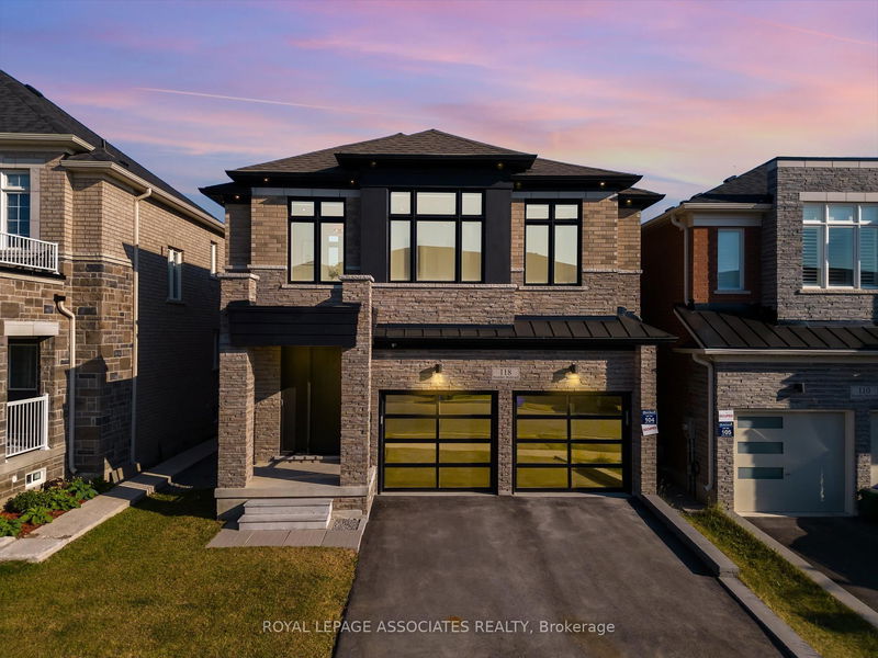 home for sale on 118 Boundary Boulevard