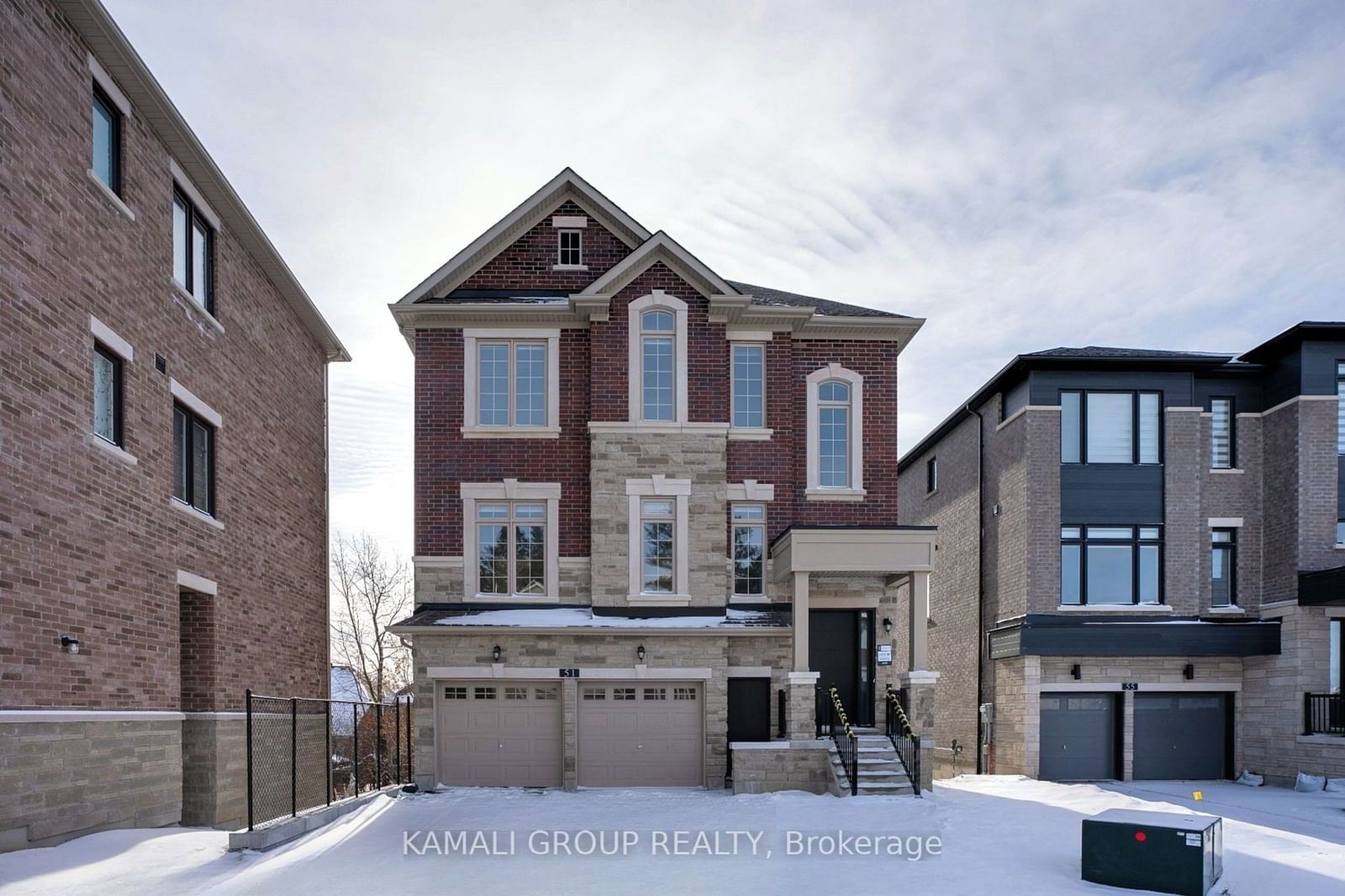 Detached House for sale at 51 Ahchie Court, Vaughan, Patterson, L6A 5E5 - MLS: N11949223