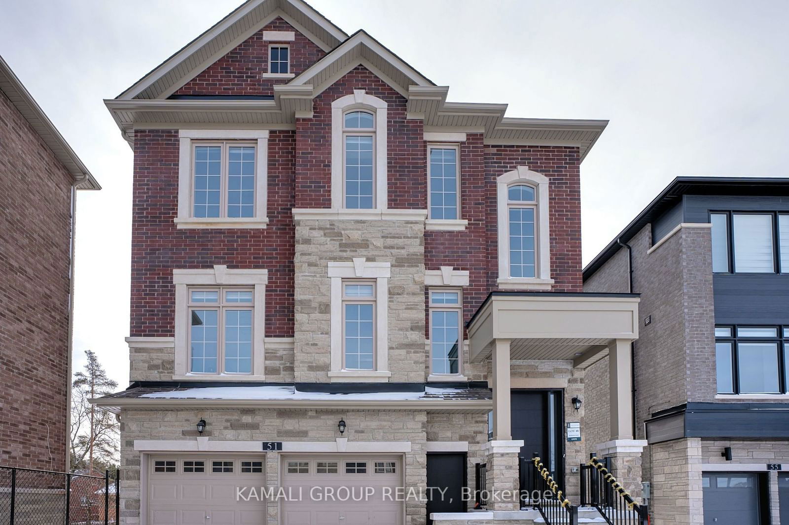 Detached House for sale at 51 Ahchie Court, Vaughan, Patterson, L6A 5E5 - MLS: N11949223