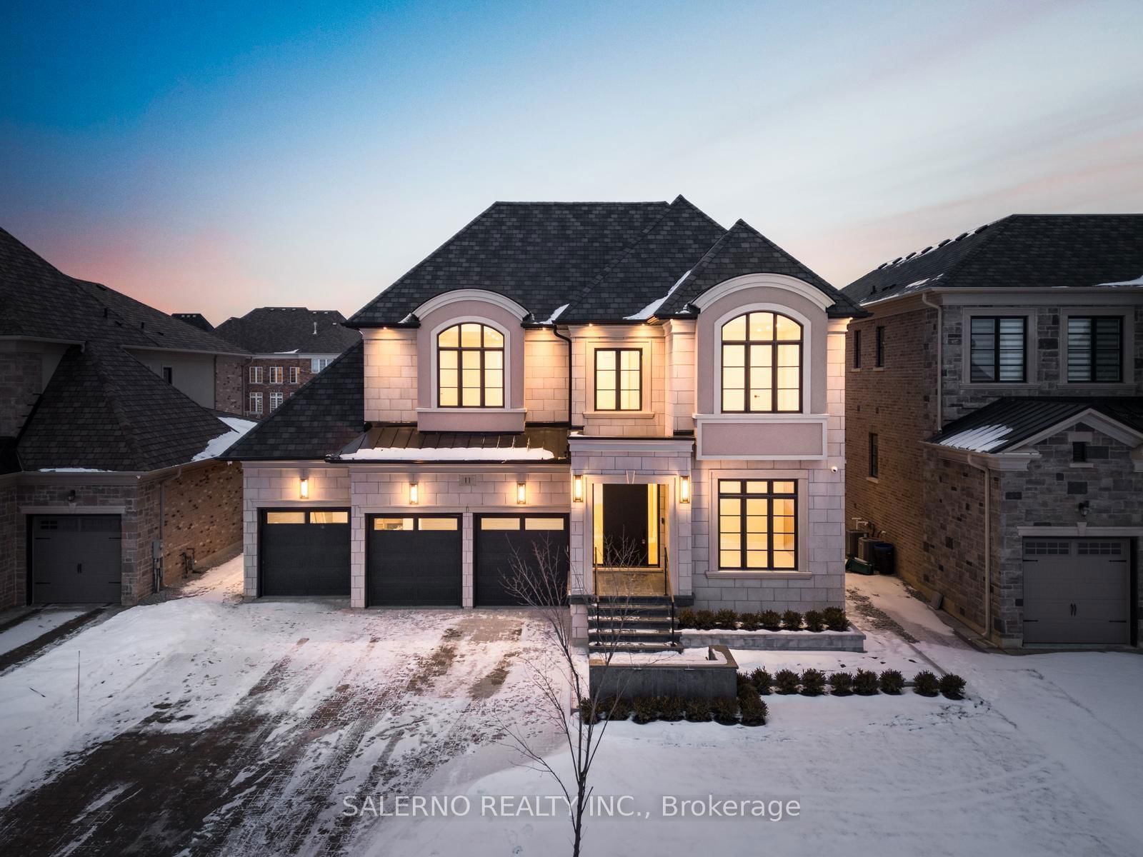 Detached House sold at 11 Mary Natasha Court, Vaughan, Kleinburg, L4H 4N6 - MLS: N11949375