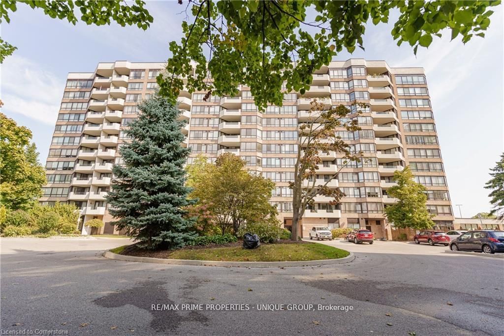 Condo for sale at 827-25 Austin Drive, Markham, Markville, L3R 8H4 - MLS: N11949752