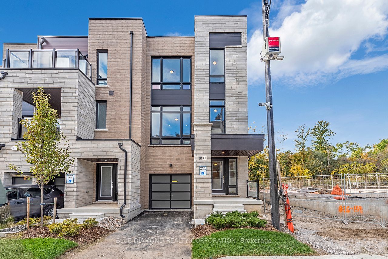 Townhouse for sale at 138 Credit Lane, Richmond Hill, Jefferson, L4E 1G9 - MLS: N11949957