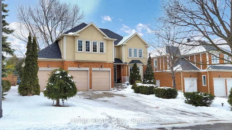 5 Chadwick Cres, Richmond Hill - Bayview Hill image-0-0