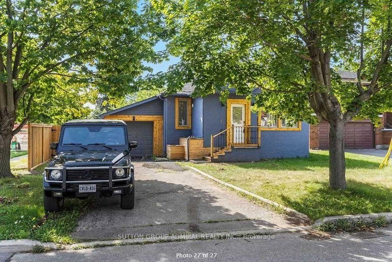 17867 Yonge St, Newmarket, L3Y 8Z3 | Image 2