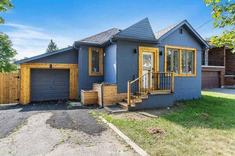 17867 Yonge St, Newmarket, L3Y 8Z3 | Image 3