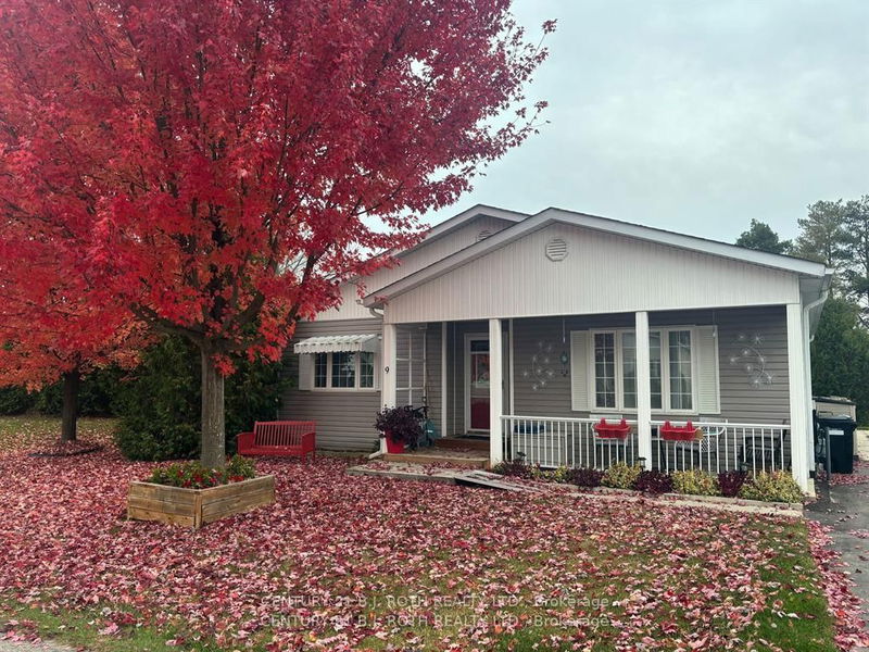 home for sale on 9 Trellis Lane