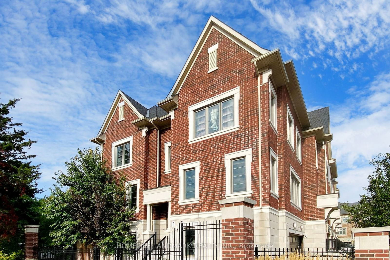 Townhouse for sale at 6 Dolan Lane, Richmond Hill, Bayview Hill, L4B 0G4 - MLS: N11950573