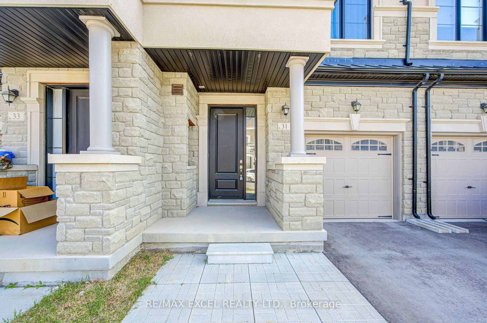 Townhouse for lease at 31 Mallery Street, Richmond Hill, Rural Richmond Hill, L4S 0H7 - MLS: N11950681