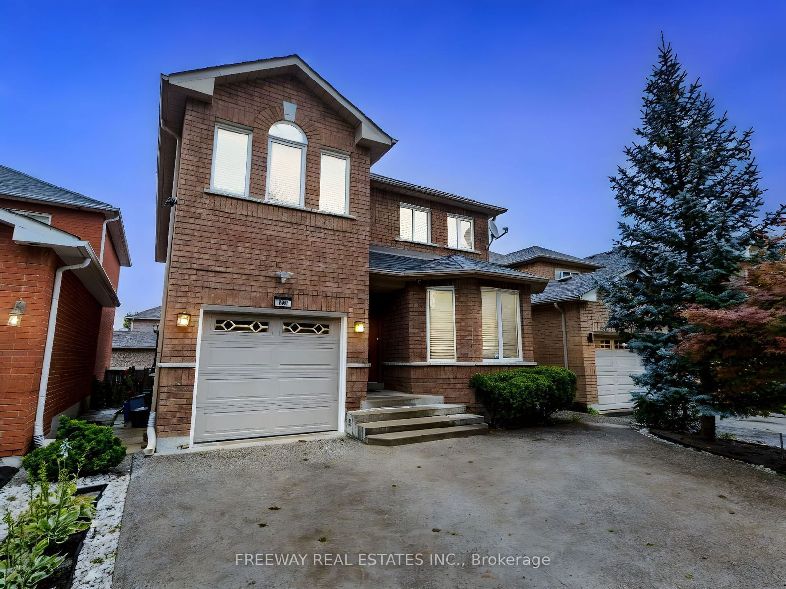 Detached House for sale at 348 Royalpark Way, Vaughan, Elder Mills, L4H 1K4 - MLS: N11950855