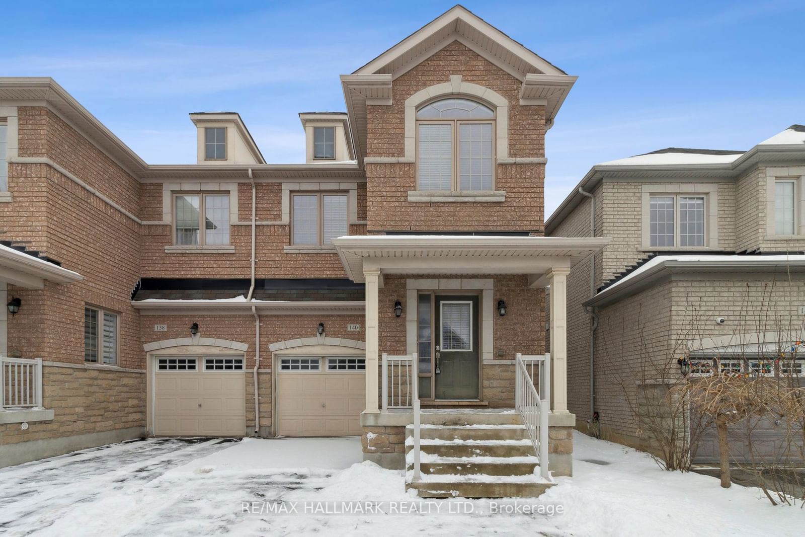 Semi-Detached House for lease at 140 Black Maple Crescent, Vaughan, Patterson, L6A 4G6 - MLS: N11951171