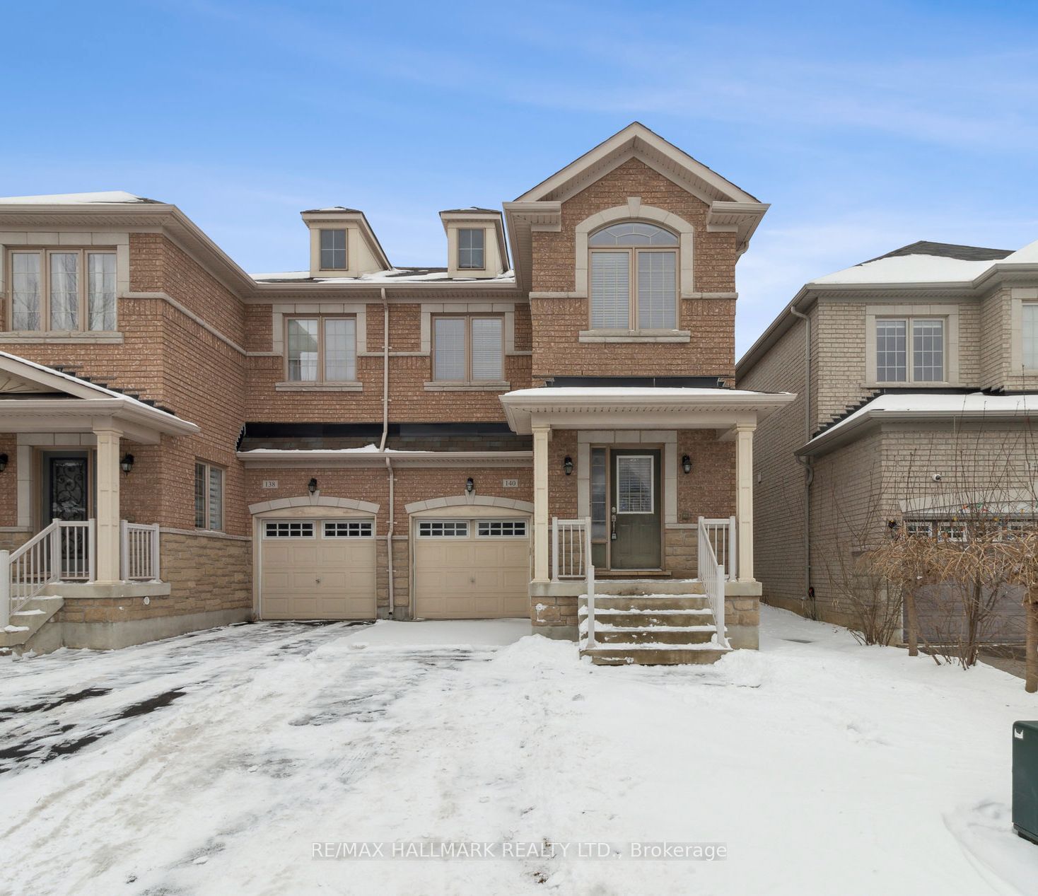 Semi-Detached House for lease at 140 Black Maple Crescent, Vaughan, Patterson, L6A 4G6 - MLS: N11951171