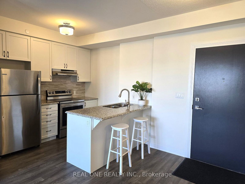 402 - 58 Adam Sellers St, Markham, L6B 1P5 | Image 3