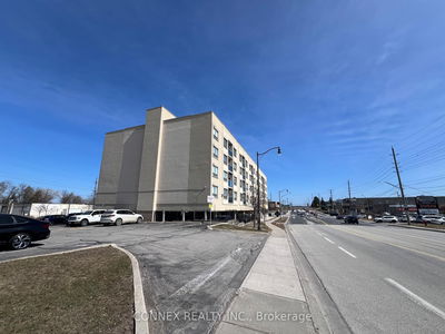 Unit 403 — 160 Wellington St, Aurora - Aurora Village image-0-1