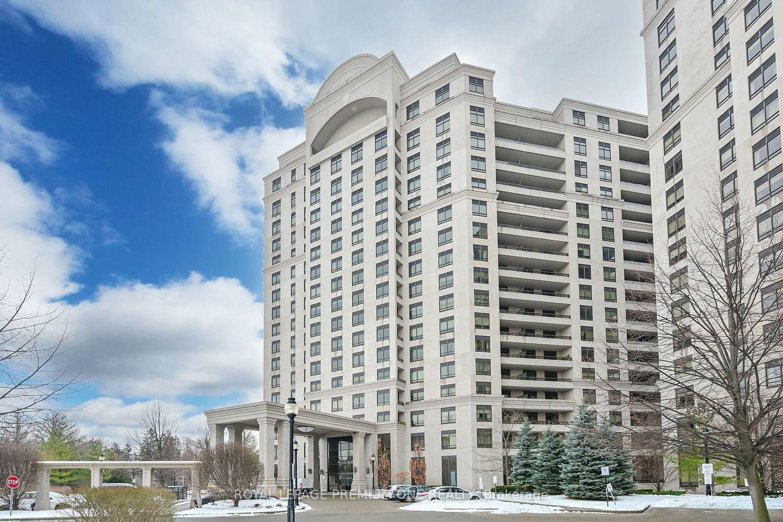 Condo for sale at 1407-9255 Jane Street, Vaughan, Maple, L6A 0K1 - MLS: N11952001