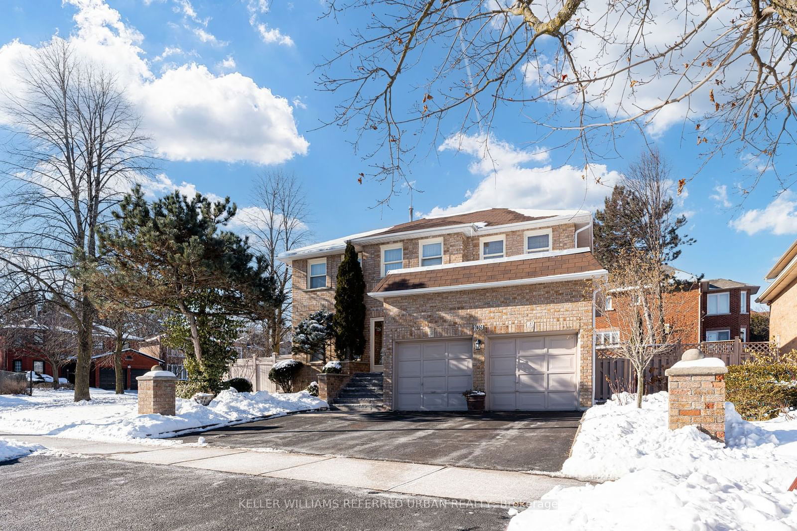 Detached House for sale at 109 Topham Crescent, Richmond Hill, Westbrook, L4C 9E9 - MLS: N11952012