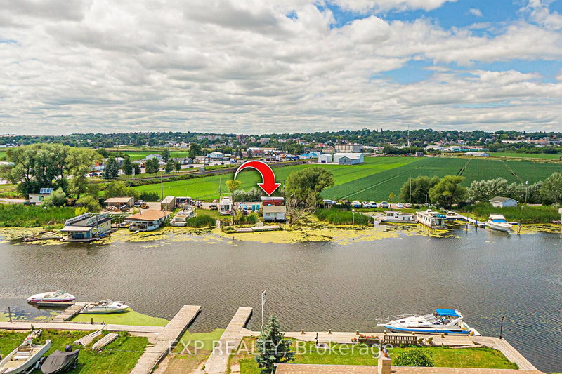 17 Private Dr, Bradford West Gwillimbury, L3Z 3H3 | Image 2