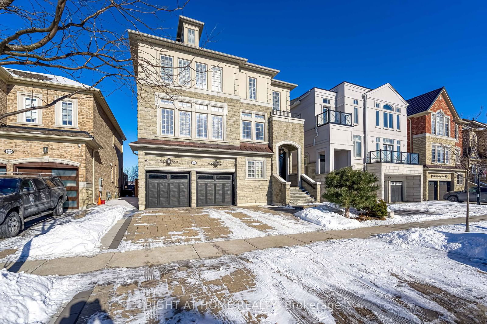 Detached House for sale at 165 WALLENBERG Drive, Vaughan, Patterson, L6A 4M2 - MLS: N11952331