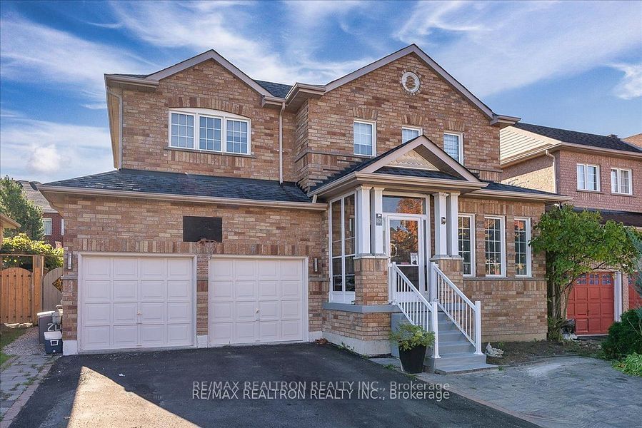 Detached House for sale at 129 Flagstone Way, Newmarket, Woodland Hill, L3X 2Z8 - MLS: N11952339