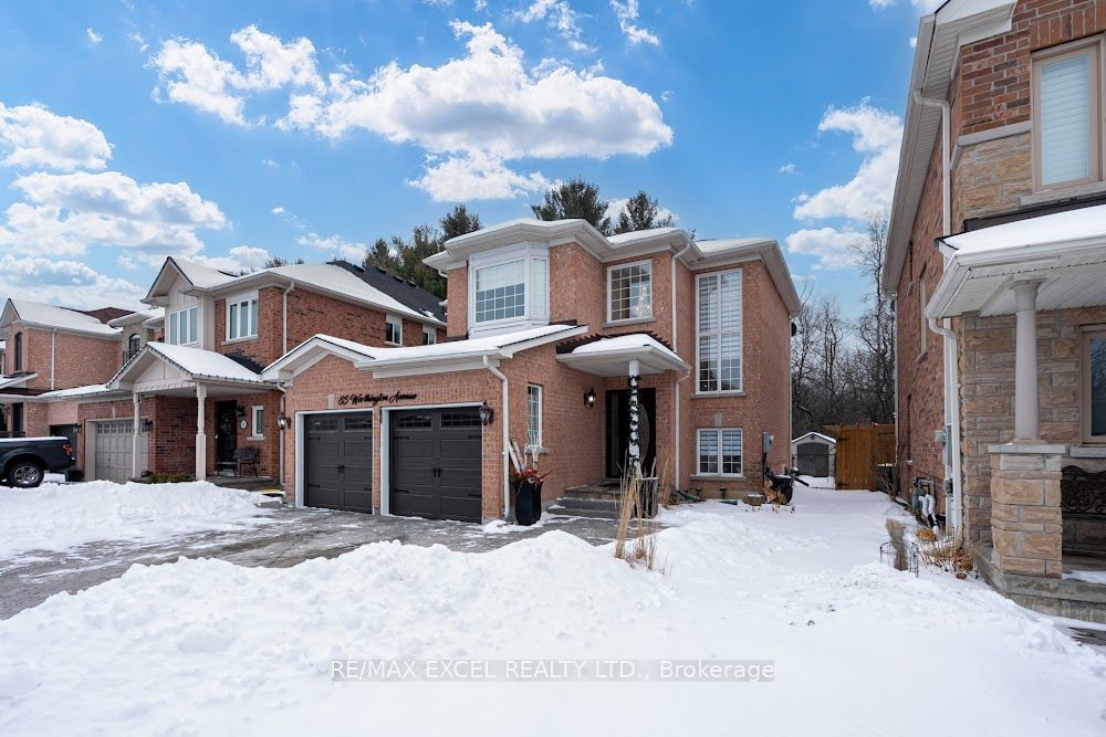 Detached House for sale at 83 Worthington Avenue, Richmond Hill, Oak Ridges Lake Wilcox, L4E 3Z5 - MLS: N11952512