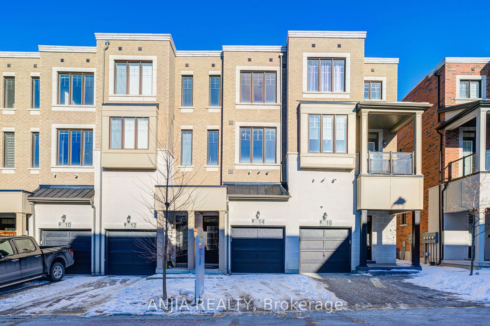 Townhouse for sale at 14 Hyderabad Lane, Markham, Greensborough, L6E 0T8 - MLS: N11952516