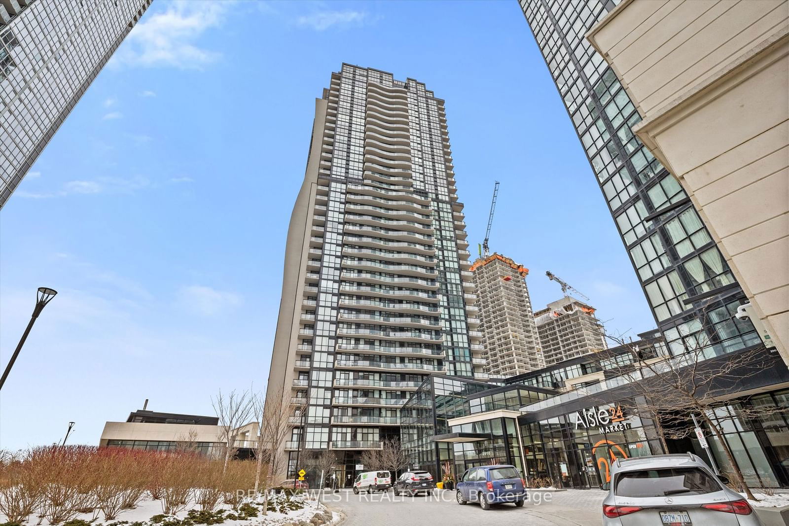 Condo for sale at 201-2900 Highway 7, Vaughan, Concord, L4K 0G3 - MLS: N11952570