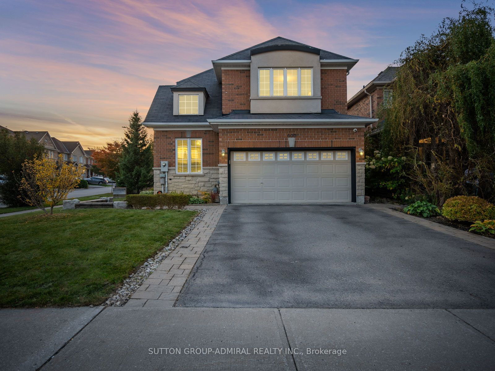 Detached House sold at 600 Pleasant Ridge Avenue, Vaughan, Patterson, L4J 0E6 - MLS: N11952627