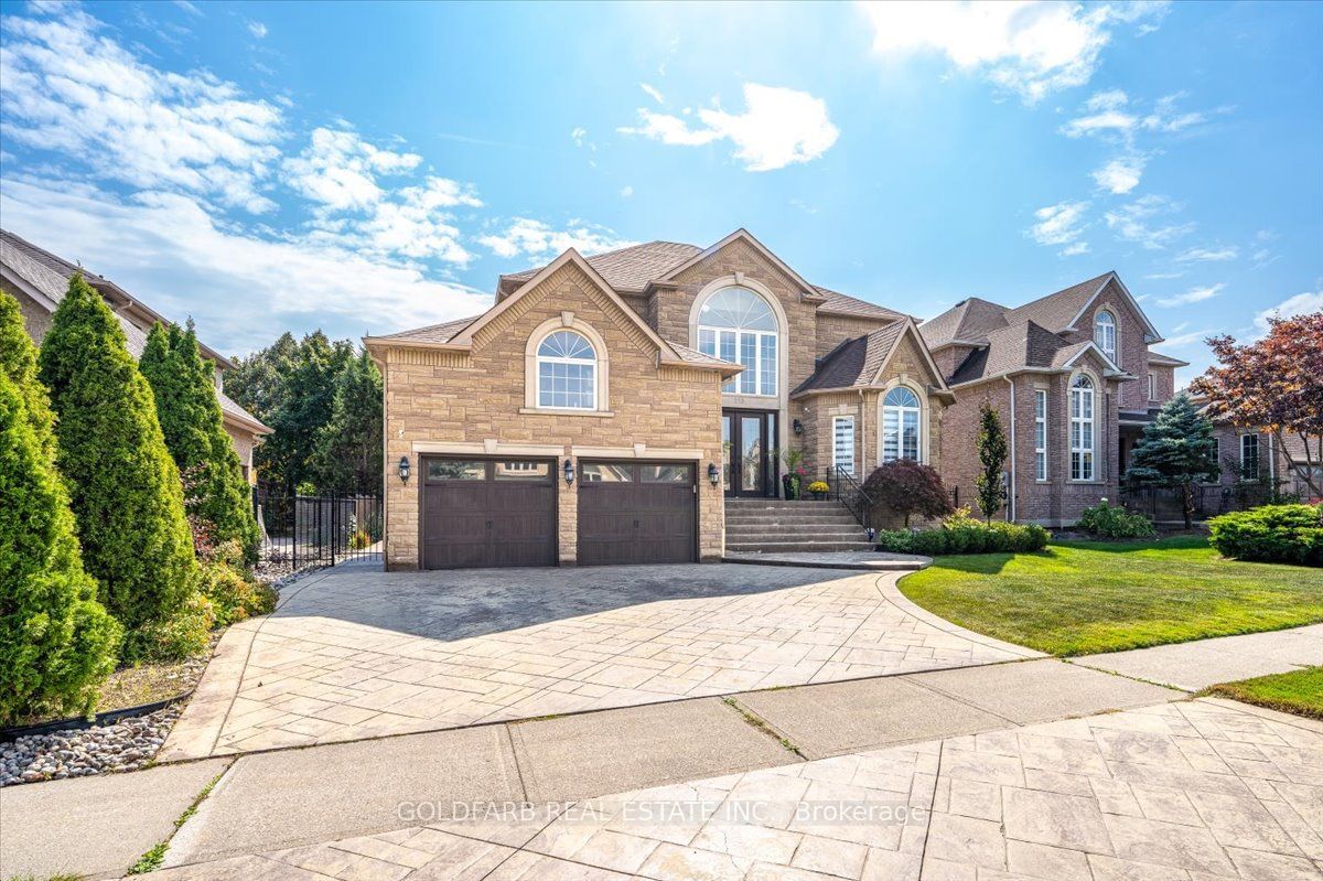 Detached House sold at 215 Thomson Creek Boulevard, Vaughan, Islington Woods, L4H 1H1 - MLS: N11952643