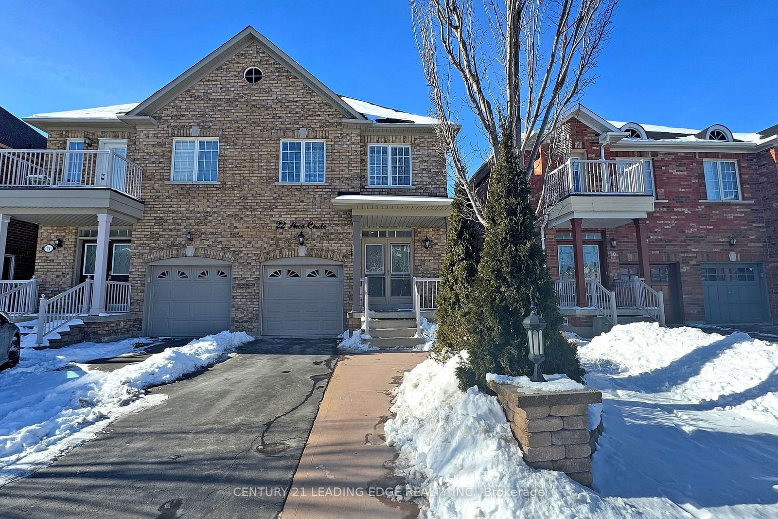 Semi-Detached House sold at 22 ARCO Circle, Vaughan, Maple, L6A 3Z6 - MLS: N11953238