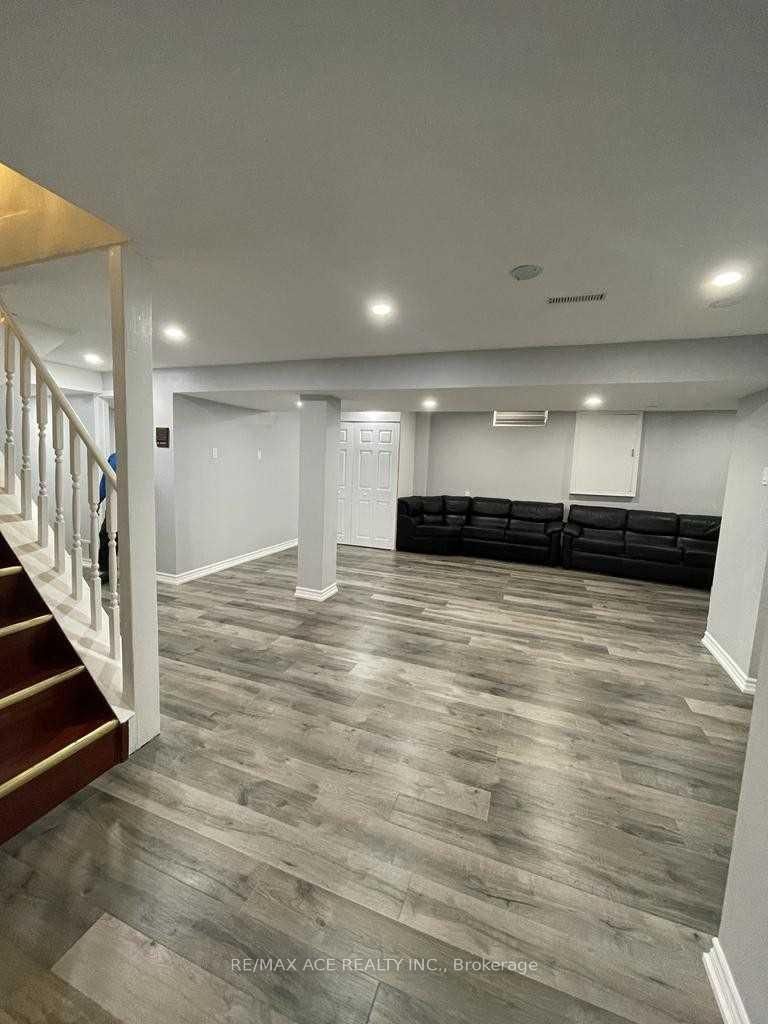 home for lease on BSMT-304 Russet Way