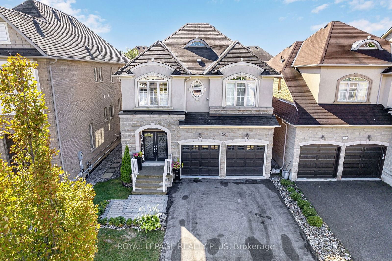 Detached House for sale at 29 Township Avenue, Richmond Hill, Jefferson, L4E 0J6 - MLS: N11954254