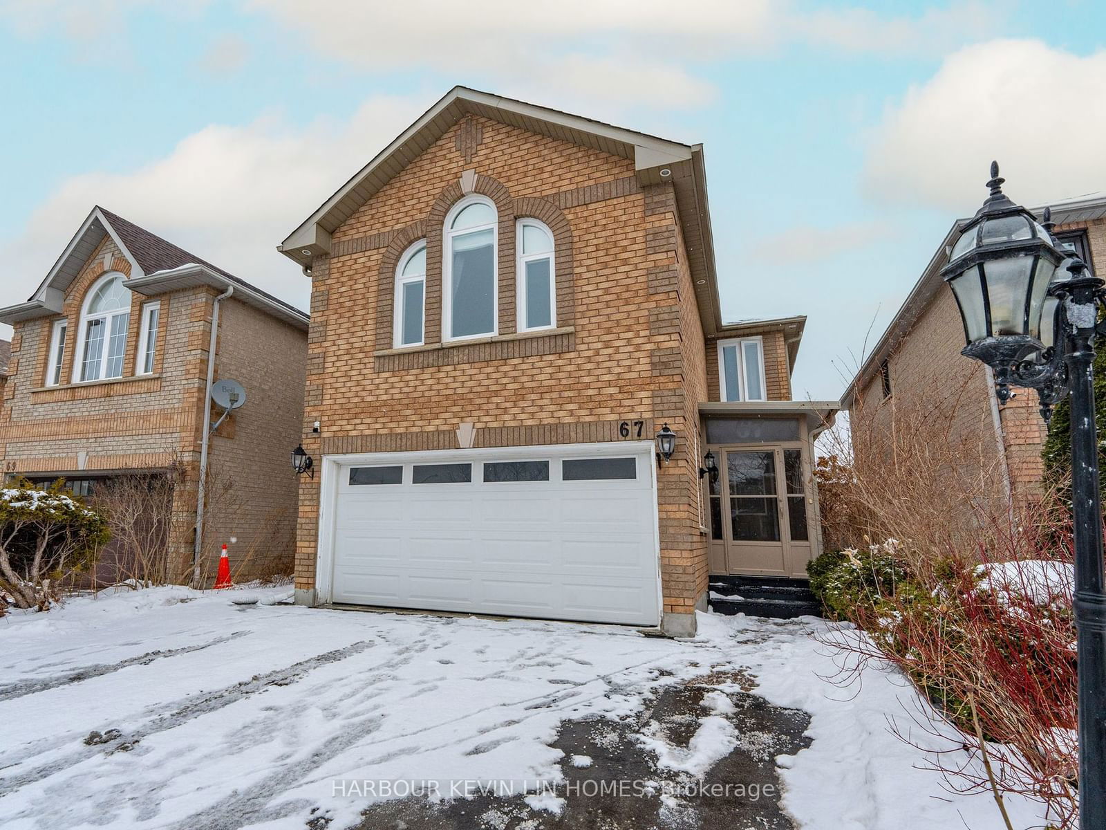 Detached House for lease at Main - 67 Sunridge Street, Richmond Hill, Oak Ridges, L4E 3T7 - MLS: N11954308