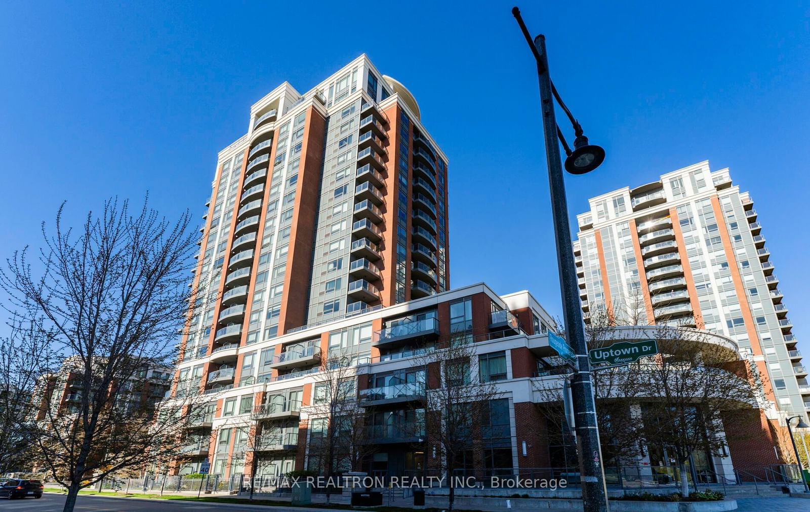 Condo for sale at 1603-1 Uptown Drive, Markham, Unionville, L3R 5C1 - MLS: N11954404