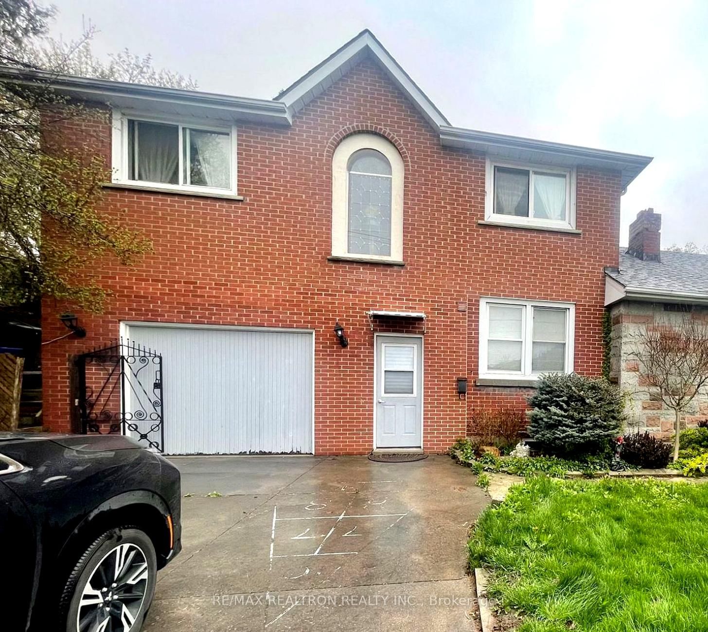 Detached House leased at 2430 King Road, King, King City, L7B 1J7 - MLS: N11954694