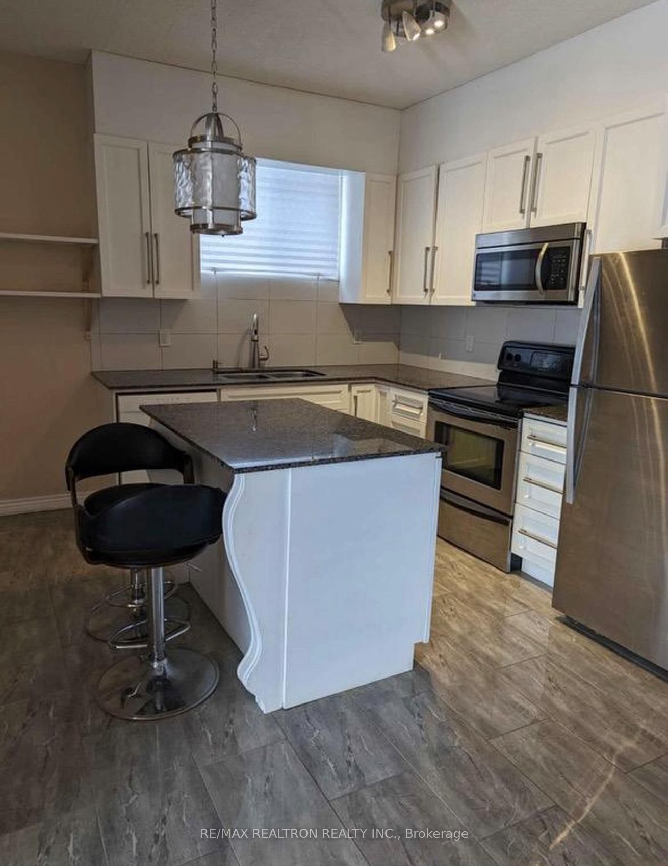 Detached House leased at 2430 King Road, King, King City, L7B 1J7 - MLS: N11954694