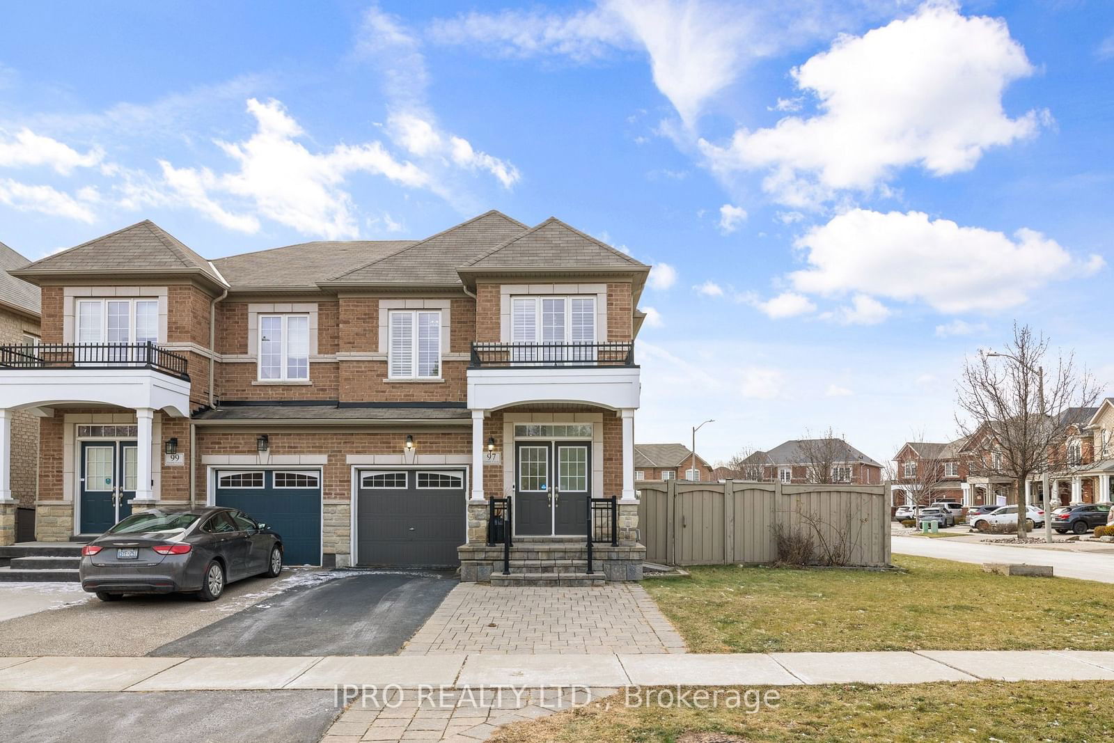 Semi-Detached House sold at 97 Gentile Circle, Vaughan, Elder Mills, L4H 3N4 - MLS: N11954947