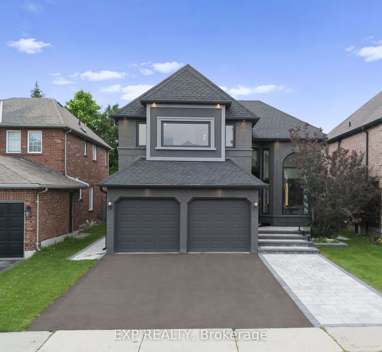 Detached House for sale at 443 Silken Laumann Drive, Newmarket, Stonehaven-Wyndham, L3X 2H9 - MLS: N11955089