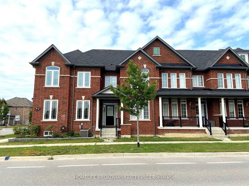 home for lease on 878 Castlemore Avenue