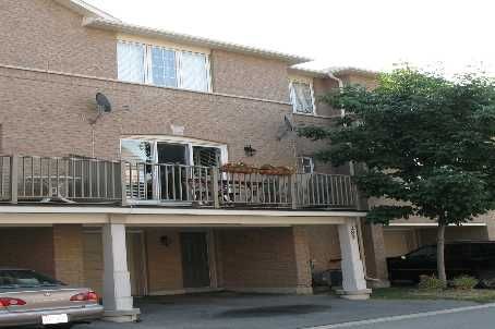 289 - 23 Observatory Lane, Richmond Hill, L4C0M7 | Image 2