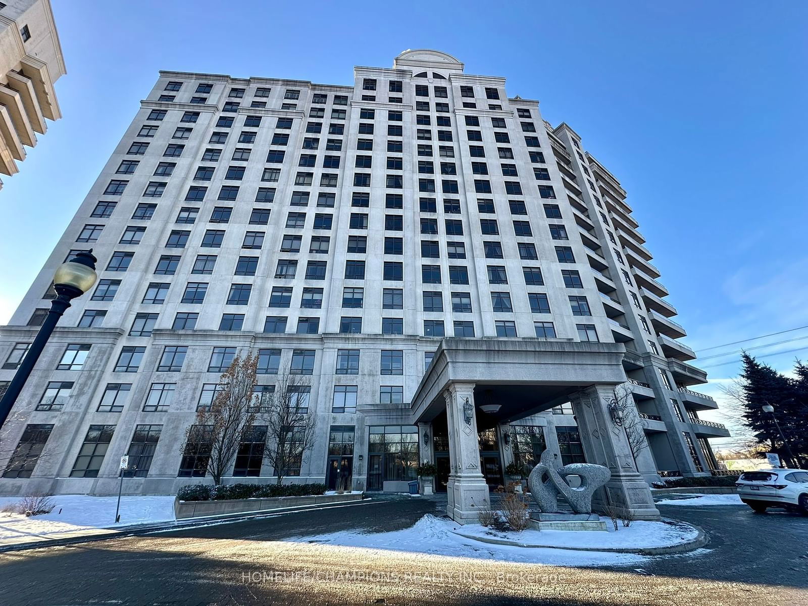 Condo leased at 302-9235 Jane Street, Vaughan, Maple, L6A 0J8 - MLS: N11955739