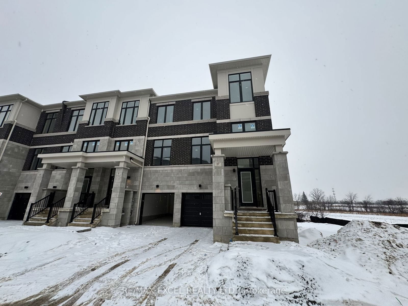 Townhouse for lease at 57 Millman Lane, Richmond Hill, Rural Richmond Hill, L4E 3R9 - MLS: N11955938