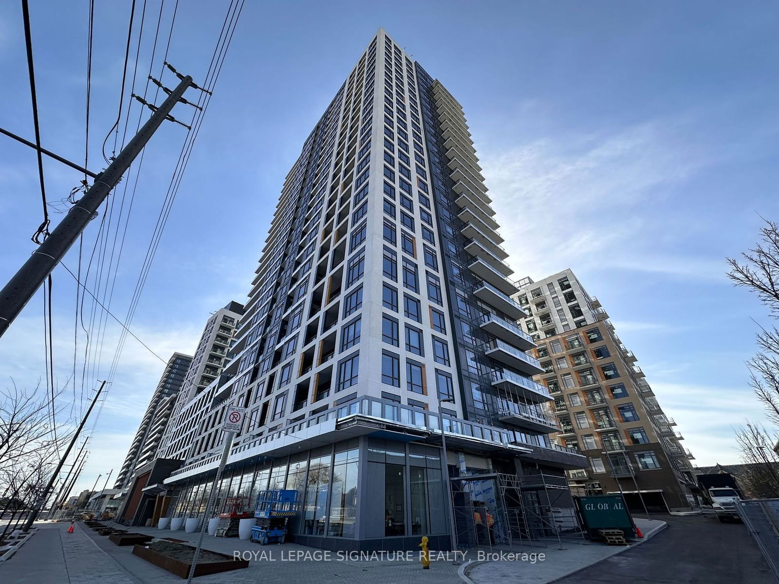 Condo for lease at 402-7950 BATHURST Street, Vaughan, Beverley Glen, L4J 0L4 - MLS: N11956318