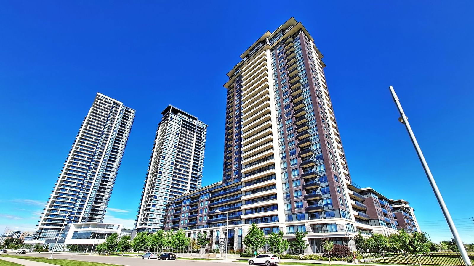 Condo for sale at 2201-15 Water Walk Drive, Markham, Unionville, L6G 0G2 - MLS: N11956431