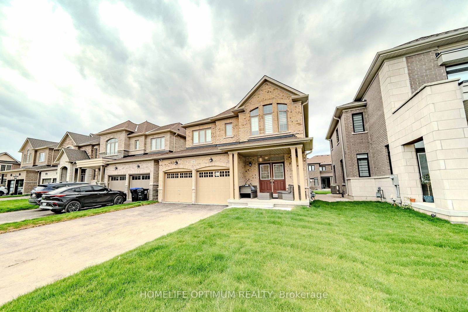 Detached House for sale at 169 Ferragine Crescent, Bradford West Gwillimbury, Bradford, L3Z 4K1 - MLS: N11956481