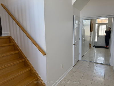 112 Leitchcroft Cres, Markham - Commerce Valley image-0-1