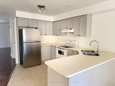 112 Leitchcroft Cres, Markham - Commerce Valley image-0-4