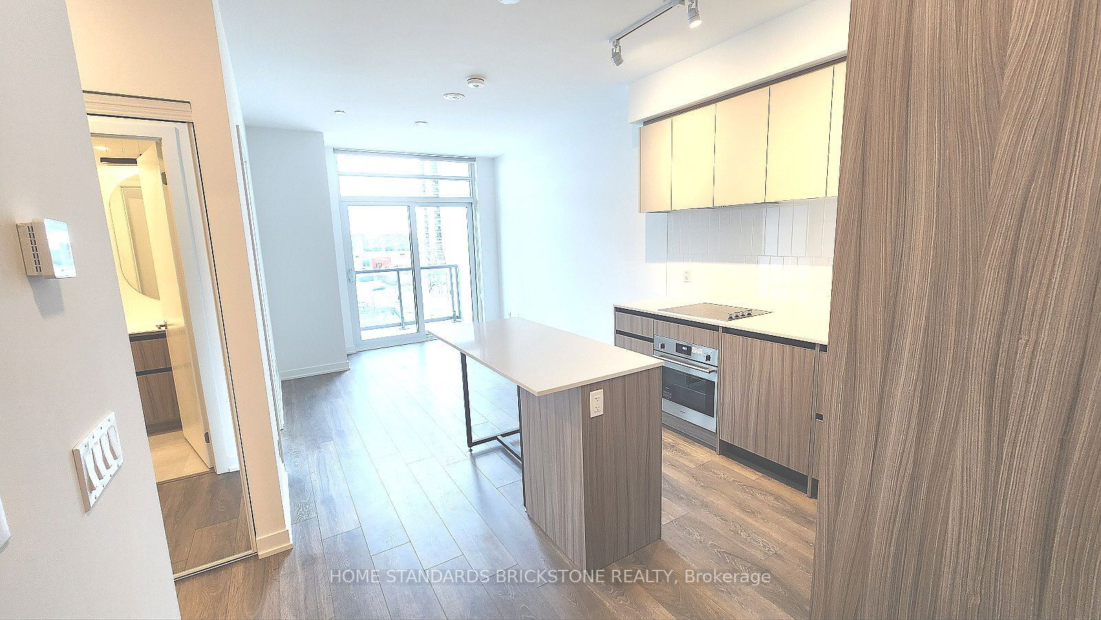 Condo for lease at A716-7950 Bathurst Street, Vaughan, Beverley Glen, L4J 0L4 - MLS: N11956782