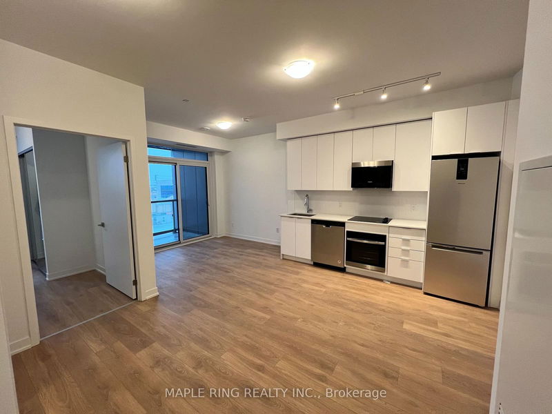 home for lease on 432-498 Caldari Road